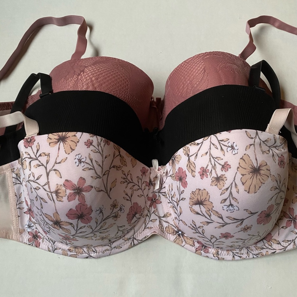 Set of 3 Marilyn Monroe bras